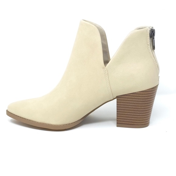 Sun + Stone Ankle Boots Eliza Ecru Faux Leather Almond Toe - Picture 7 of 11